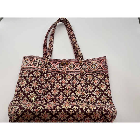 Vera Bradley Over The Shoulder Purse Red Tic-tac-toe Pattern Button Closure - Picture 1 of 15